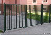 Садовые металлические ворота